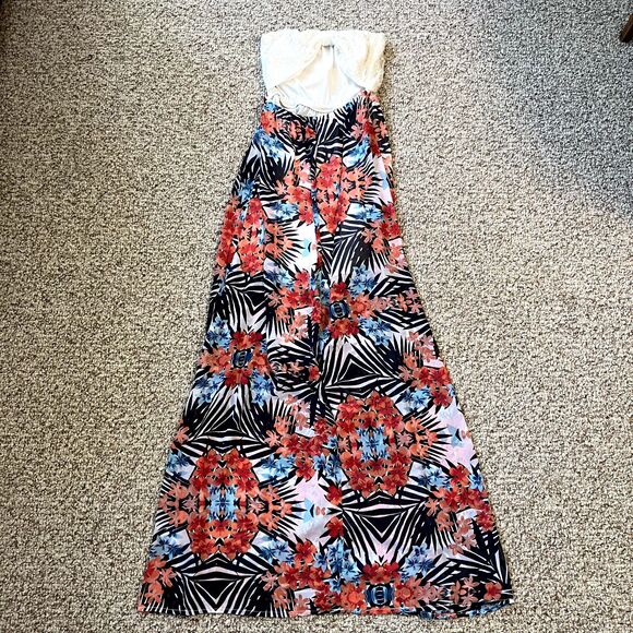 Love Chesley Strapless Maxi Dress Size S Lace Keyhole Back Floral Tropical Luau - Picture 4 of 10